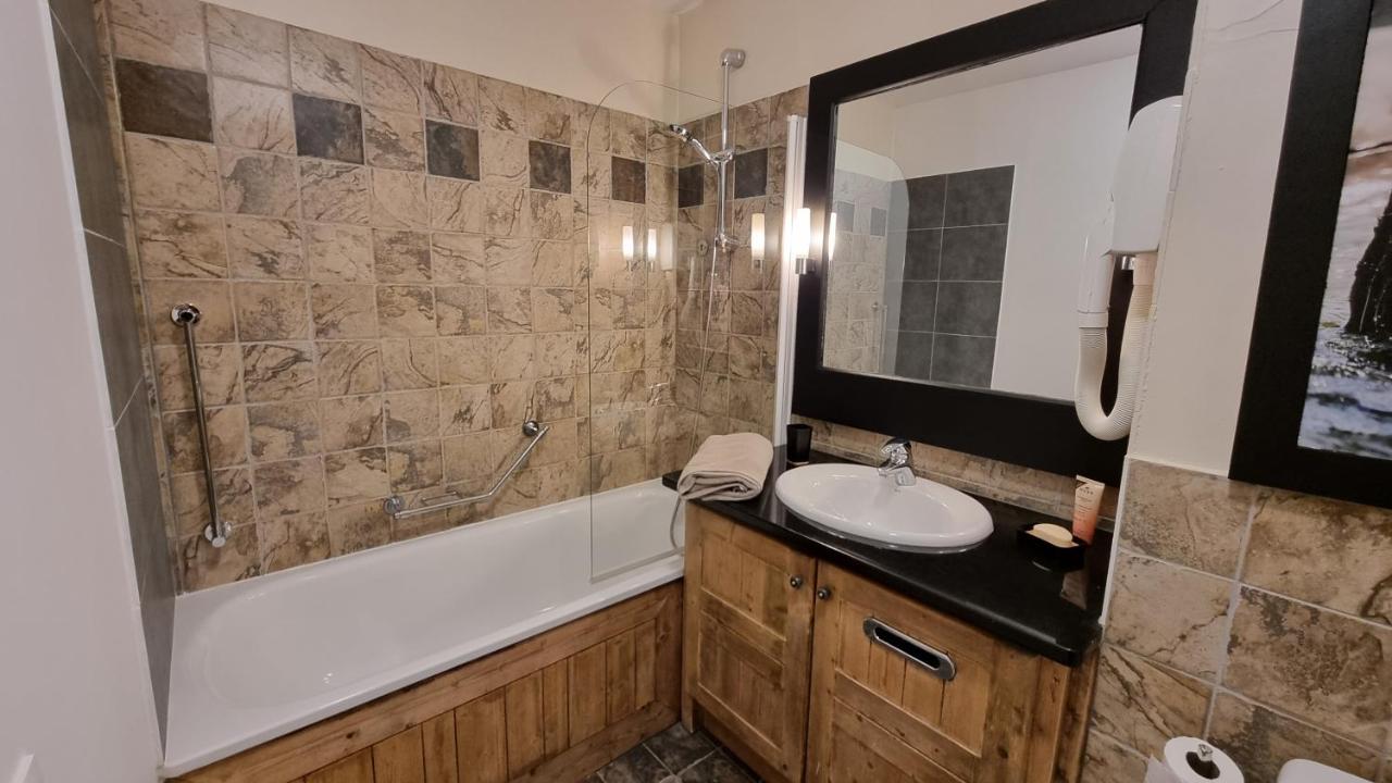 Arc 1950, Appartement Standing Dans Residence 5 Etoiles, Skis Aux Pieds,- 4-6 Pers, Piscine Exterieure & Spa Les Arcs  ภายนอก รูปภาพ